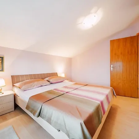 شقة Two-bedroom In Ljubac I Krneza
