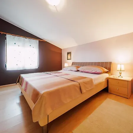 شقة Two-bedroom In Ljubac I Krneza