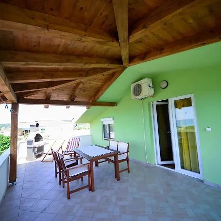 شقة Two-bedroom In Ljubac I Krneza